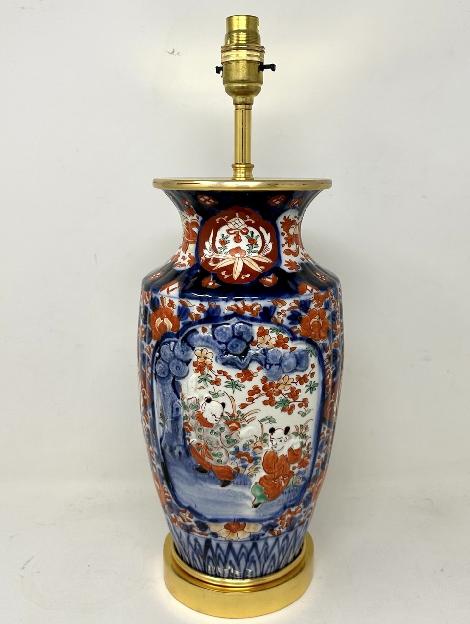 733. Antique Pair Japanese Chinese Imari Porcelain Ormolu Table Lamps Blue Red Gilt - Image 4