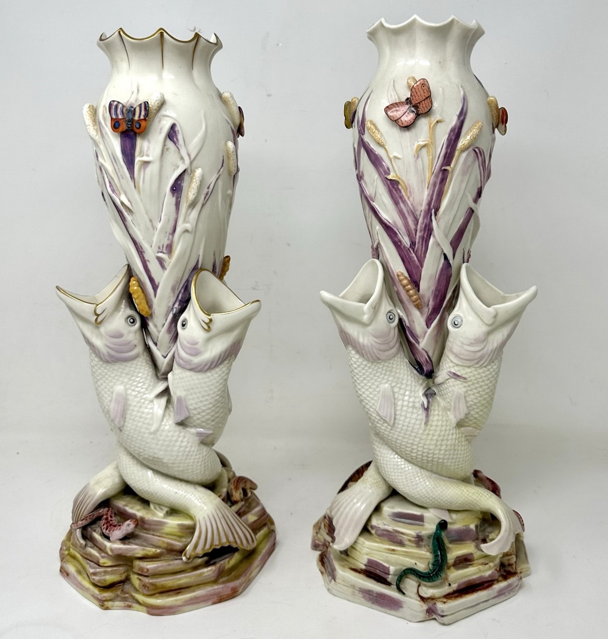 524. Antique Pair Irish Belleek Porcelain Triple Fish Rare Vases 1863-1890 Ireland - Image 4