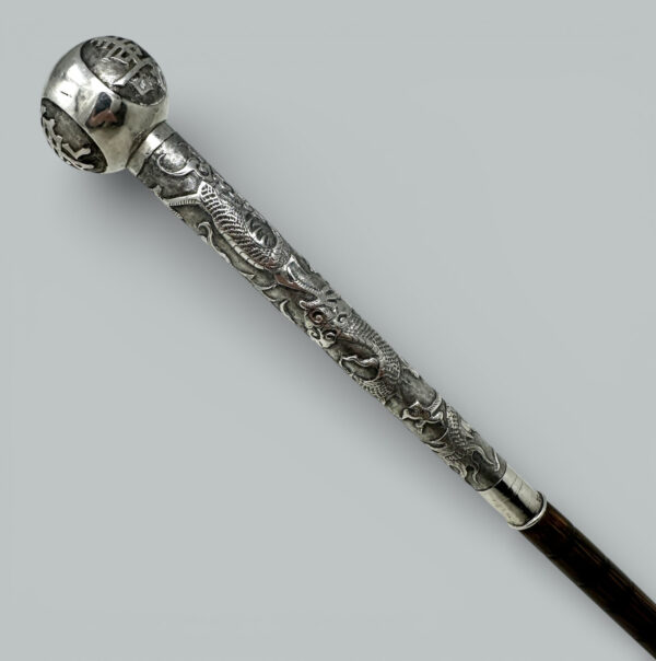 658. Antique Chinese Claw Dragon Ladys Gentleman's Wooden Walking Stick Dress Cane