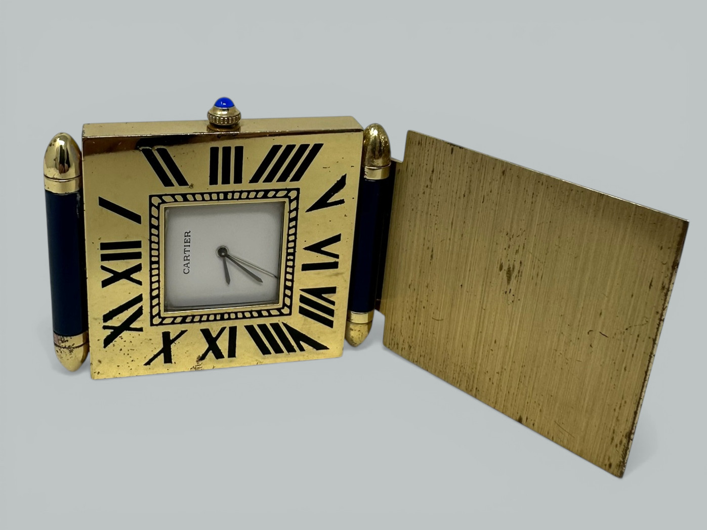 677. Mid Century Vintage Cartier Paris French Quartz Quadrant Traveling Alarm Clock - Image 6