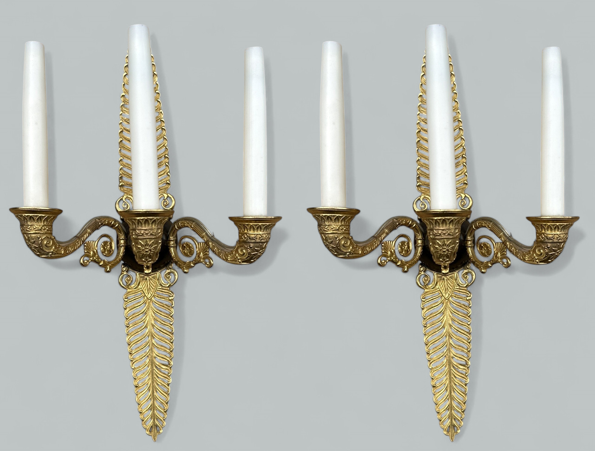 265. Antique Pair Ormolu Gilt Bronze Treble Light Wall Electric Sconces Appliques 19Ct - Image 3