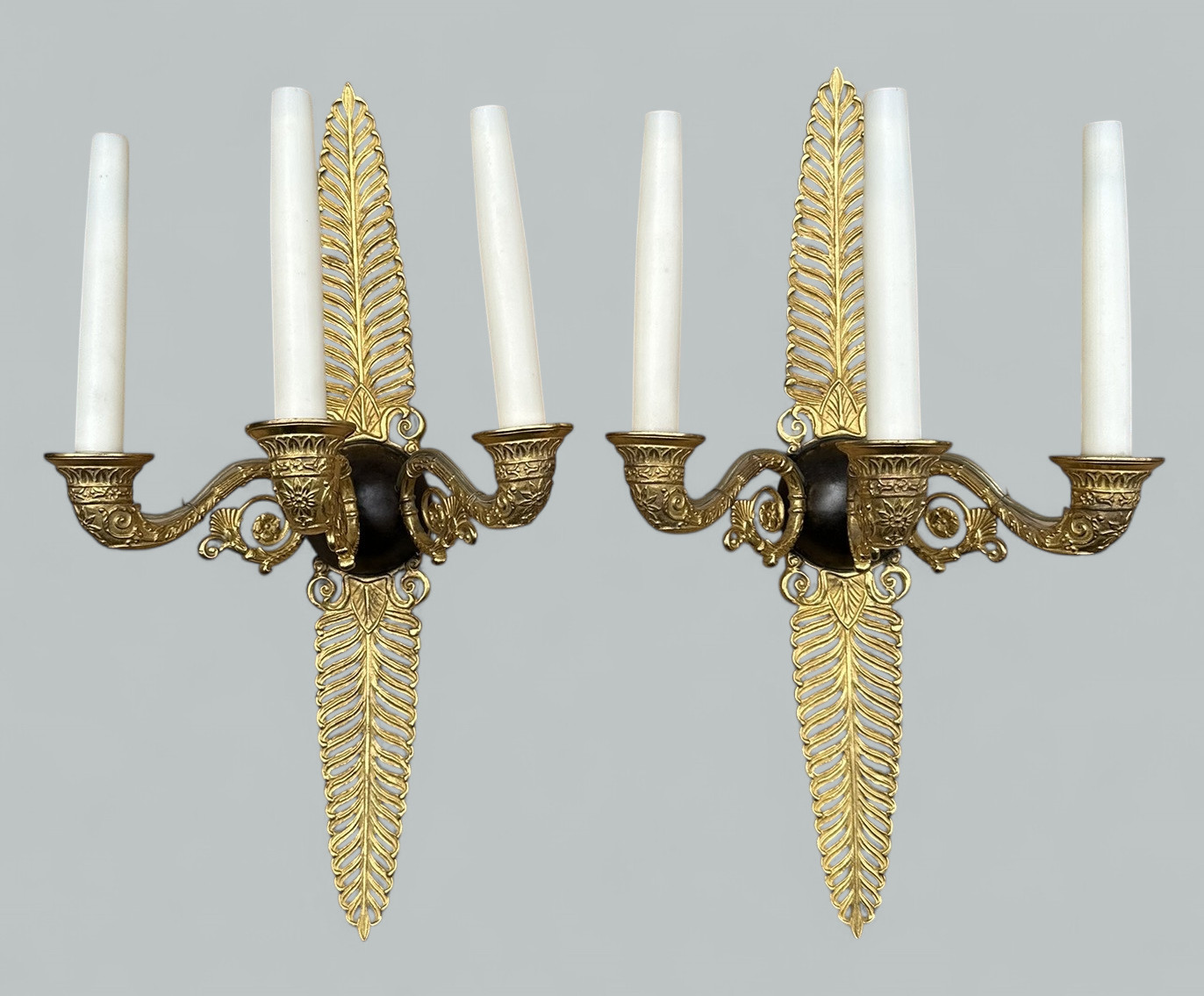 265. Antique Pair Ormolu Gilt Bronze Treble Light Wall Electric Sconces Appliques 19Ct - Image 4