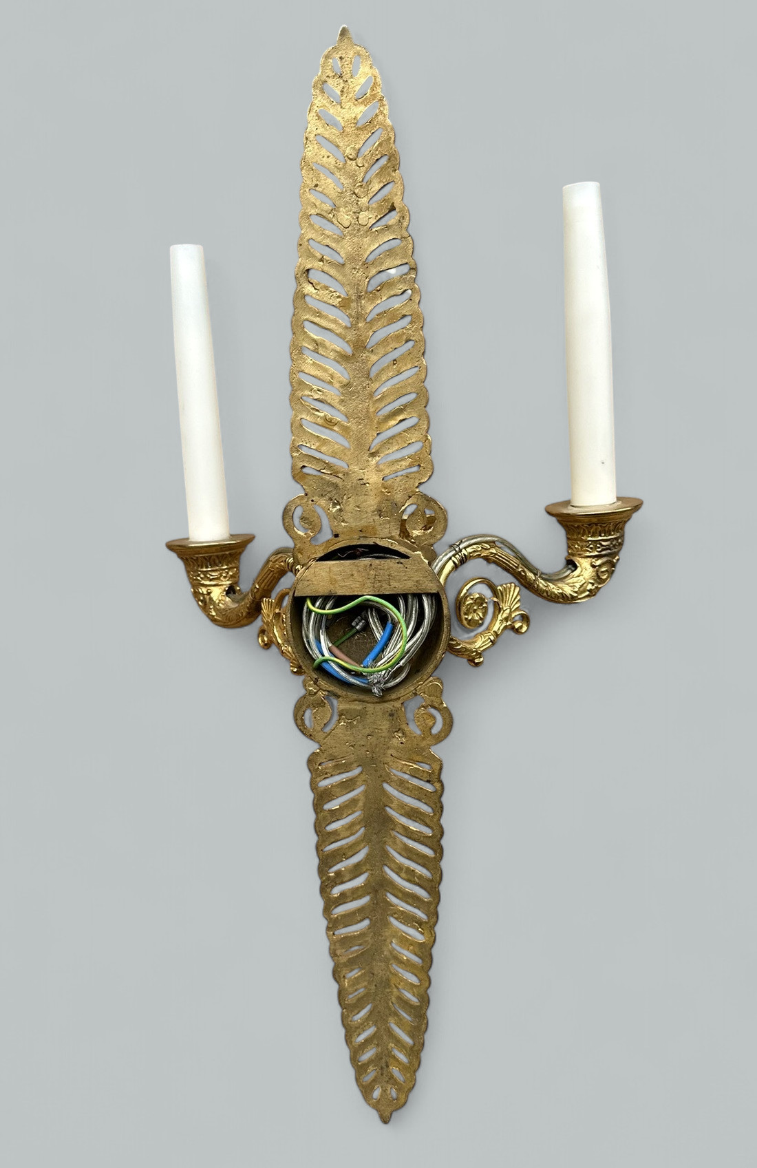 265. Antique Pair Ormolu Gilt Bronze Treble Light Wall Electric Sconces Appliques 19Ct - Image 10