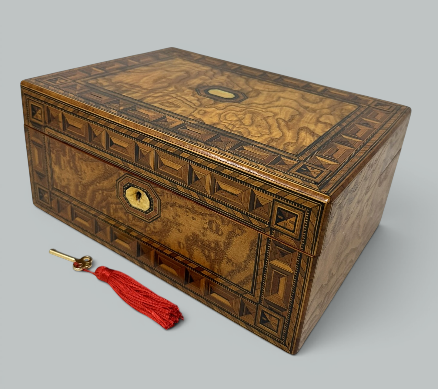 134. Antique Vintage English Burl Walnut Wooden Marquetry Victorian Jewelry Box 19Ct - Image 3