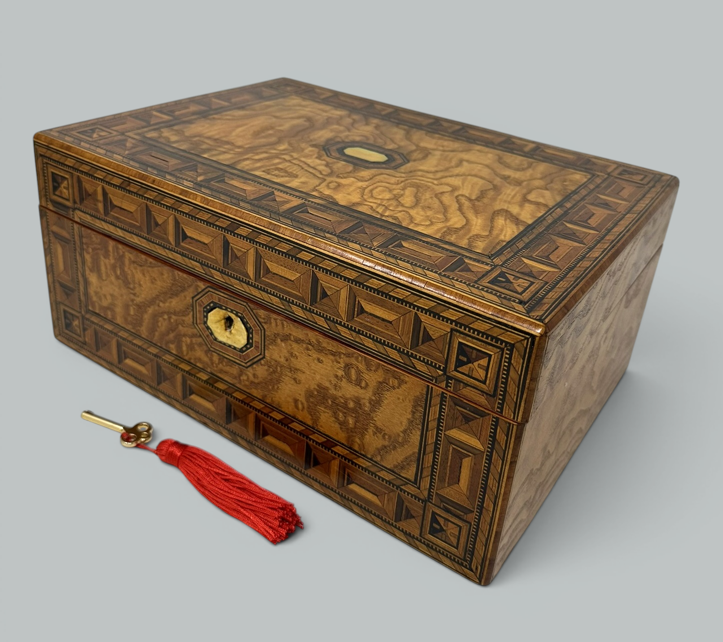 134. Antique Vintage English Burl Walnut Wooden Marquetry Victorian Jewelry Box 19Ct - Image 4