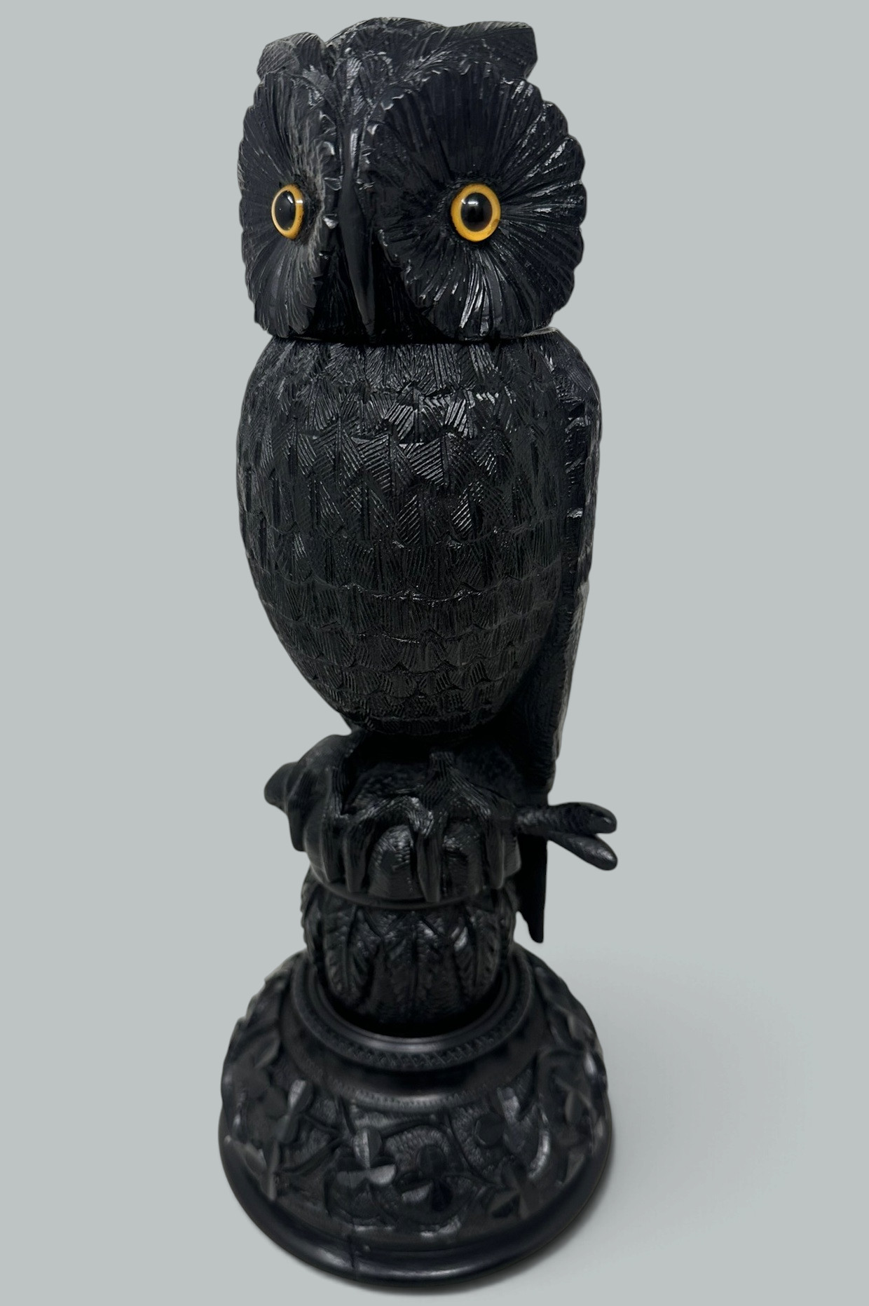 836. Irish Bog Oak Hand Carved Wooden Owl poss by Cornelius Goggin Dublin Ireland 19C - Image 3
