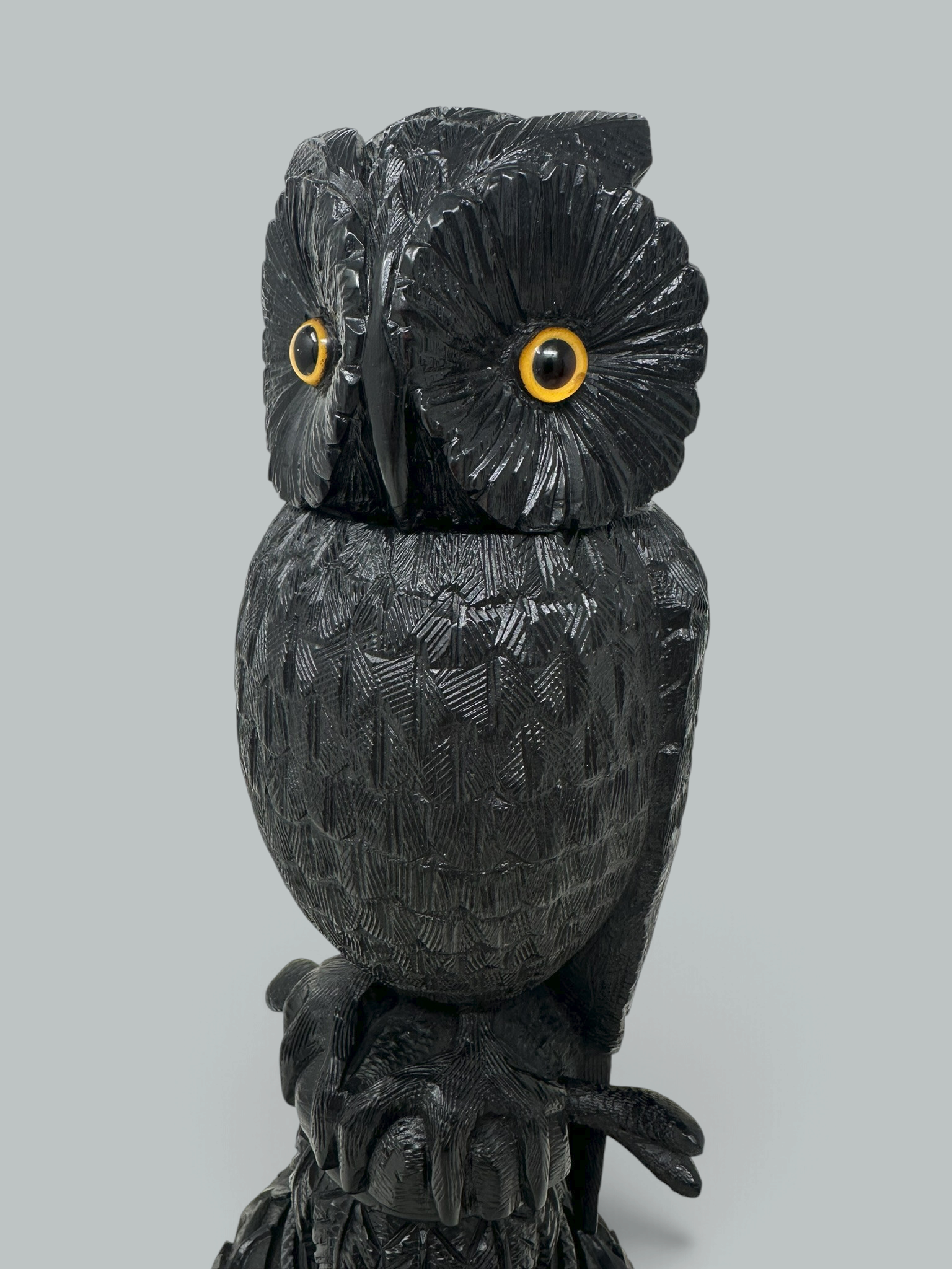 836. Irish Bog Oak Hand Carved Wooden Owl poss by Cornelius Goggin Dublin Ireland 19C - Image 5