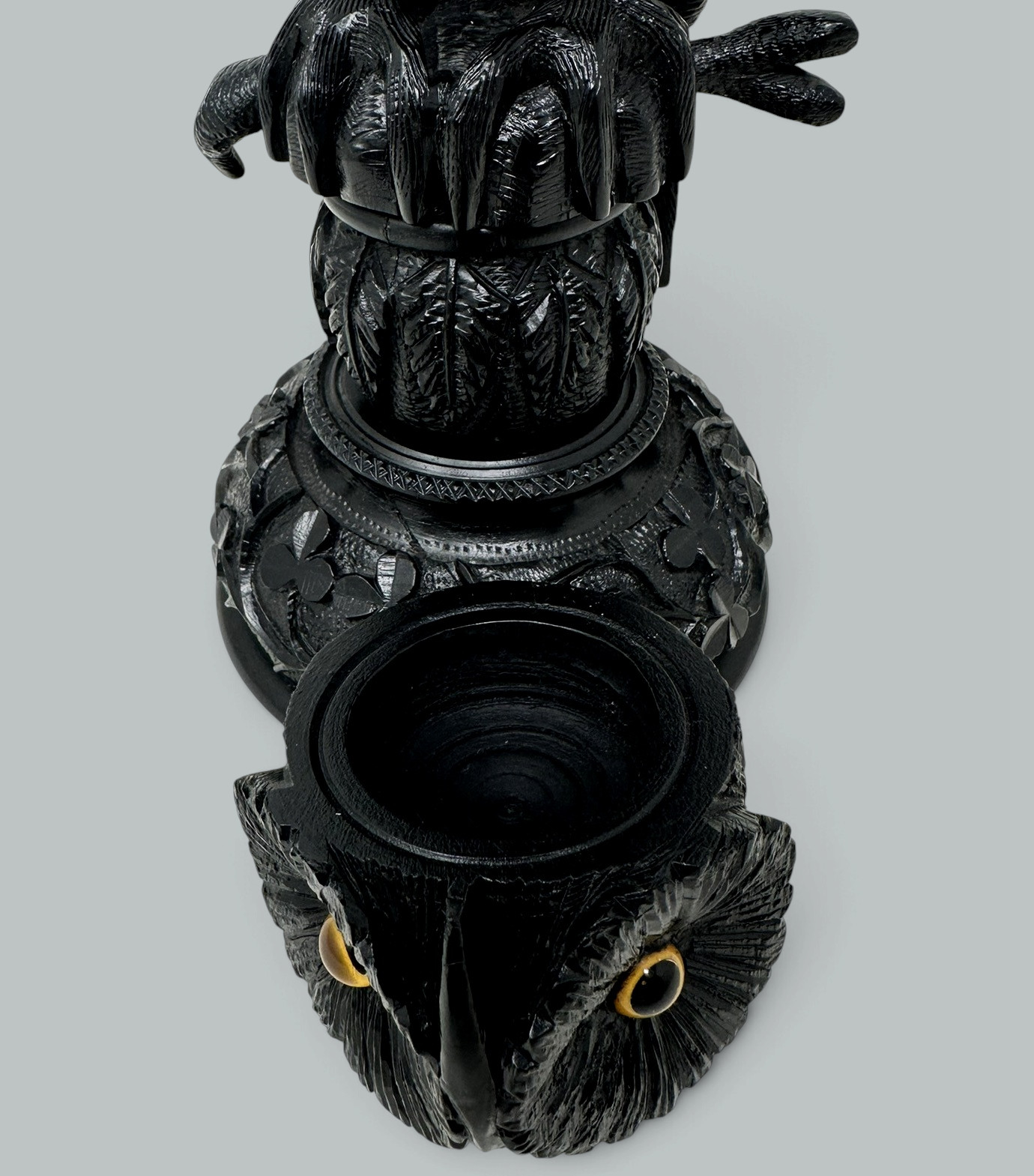 836. Irish Bog Oak Hand Carved Wooden Owl poss by Cornelius Goggin Dublin Ireland 19C - Image 11