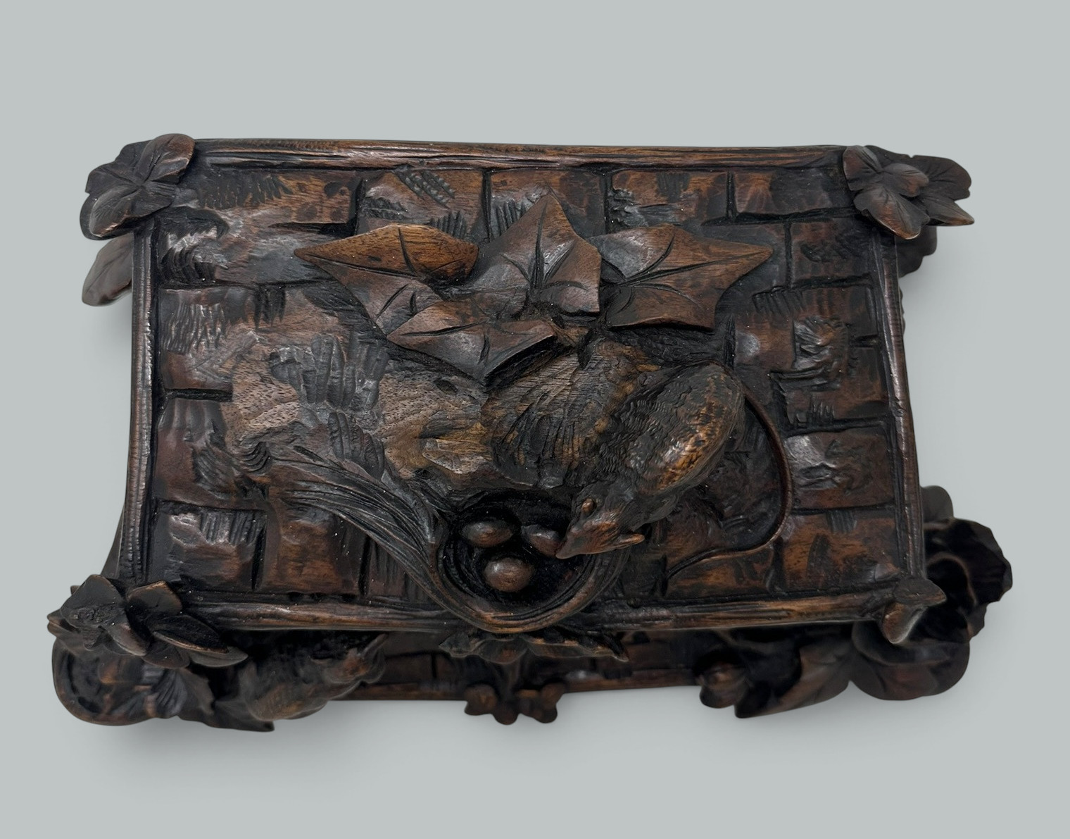 607. Antique Vintage Ladys Black Forest German Wooden Jewelry Box Casket Rodent 19Ct - Image 5