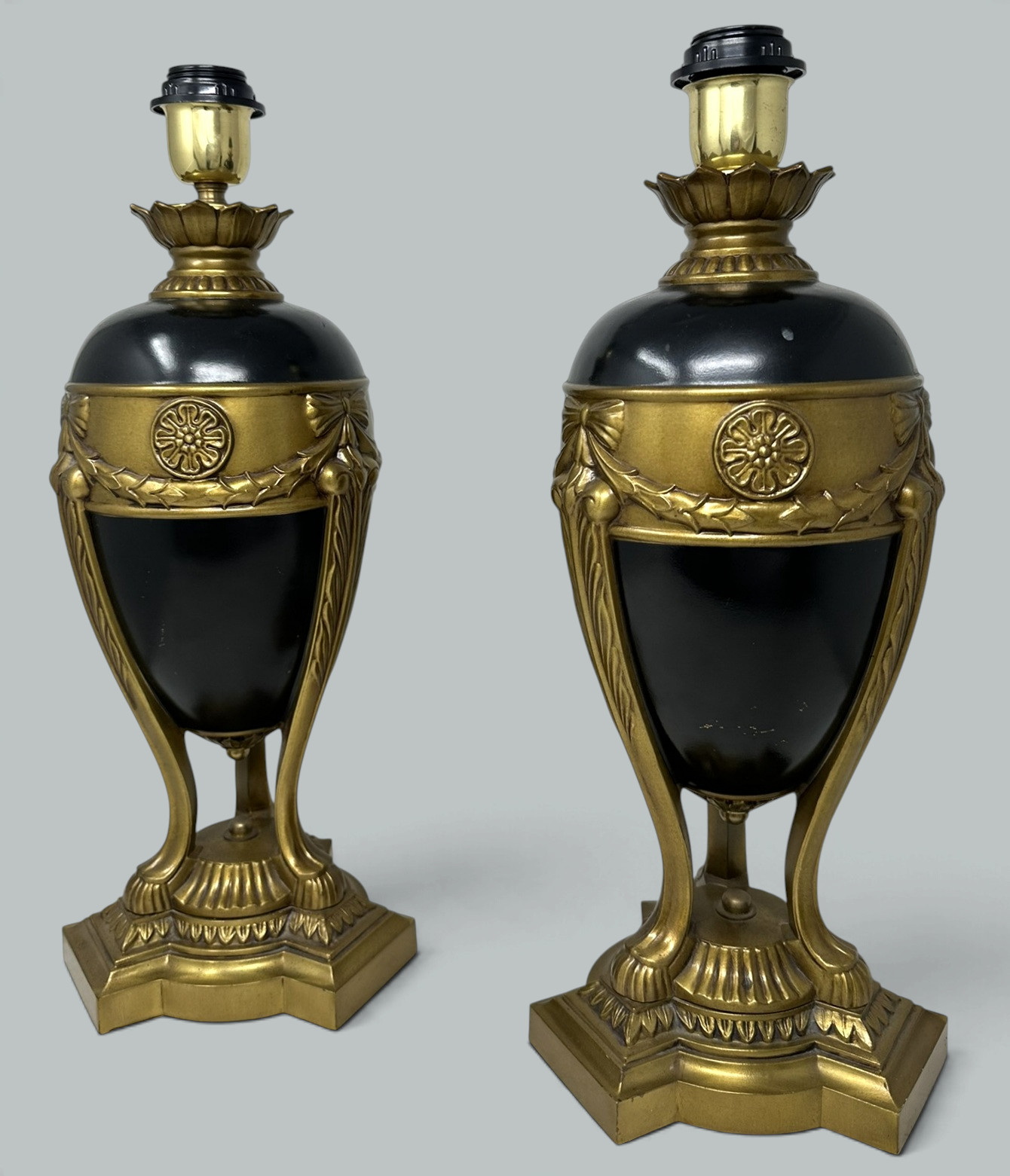 976. Antique Vintage Pair Cobalt Blue Gold Bronzed Porcelain Electric Table Lamps - Image 3