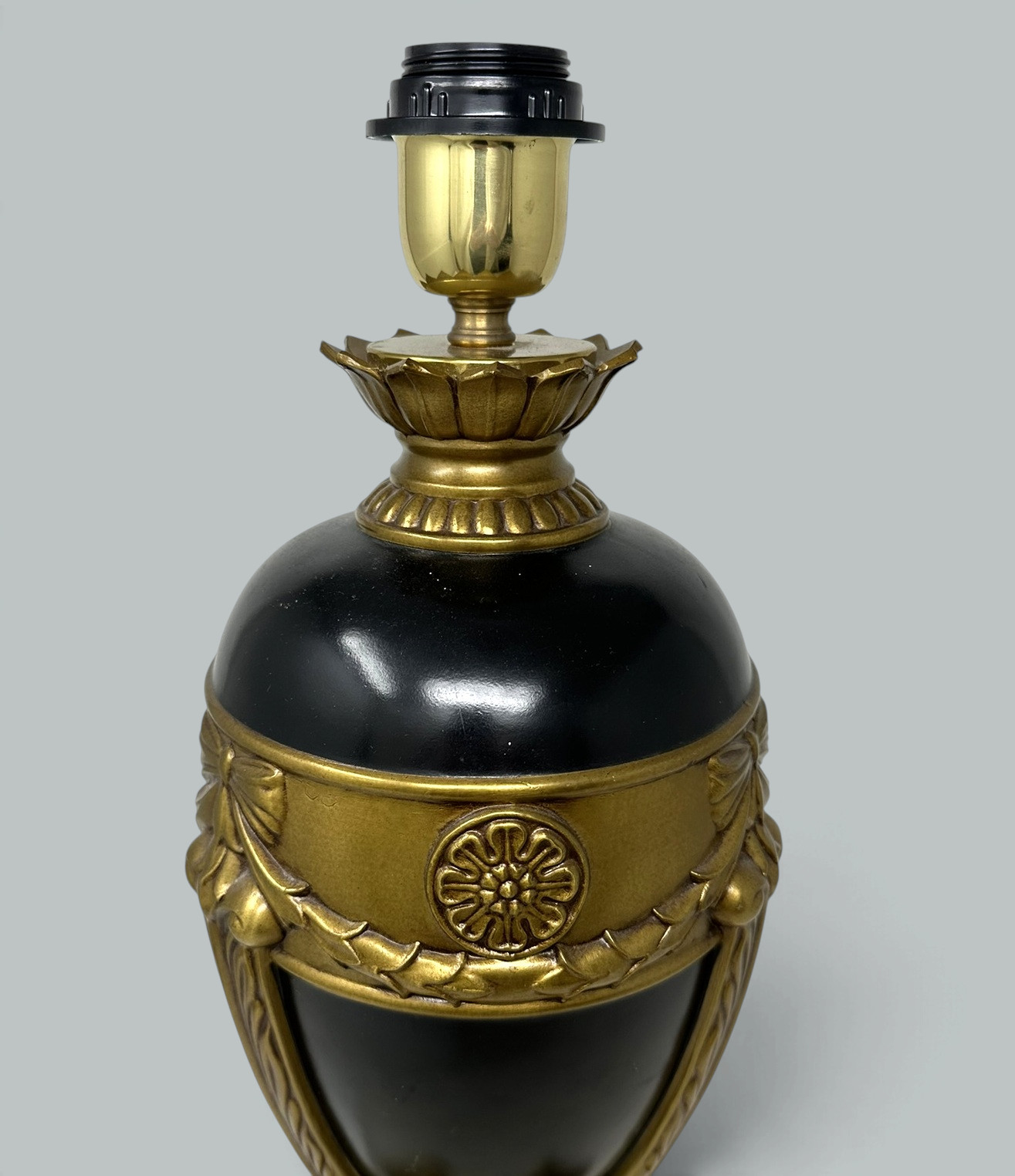976. Antique Vintage Pair Cobalt Blue Gold Bronzed Porcelain Electric Table Lamps - Image 5