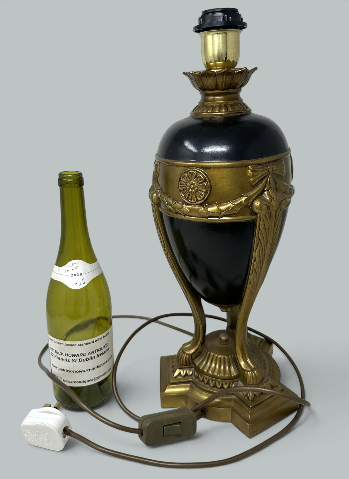 976. Antique Vintage Pair Cobalt Blue Gold Bronzed Porcelain Electric Table Lamps - Image 8