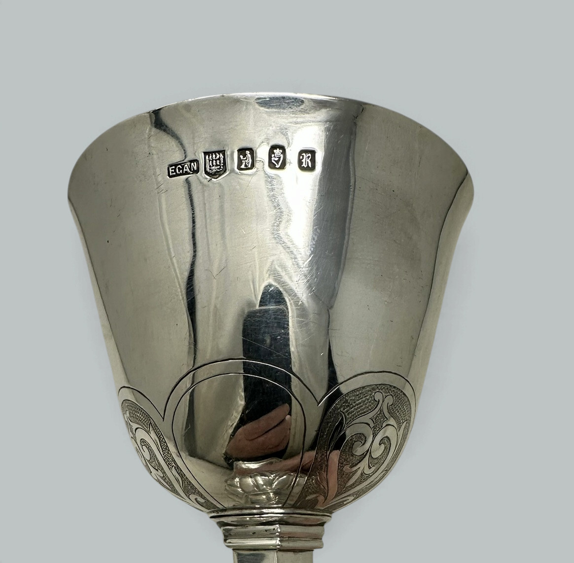 087. Antique Vintage Sterling Silver Wine Religious Goblet Chalice IRISH 1912. 12ozs - Image 8