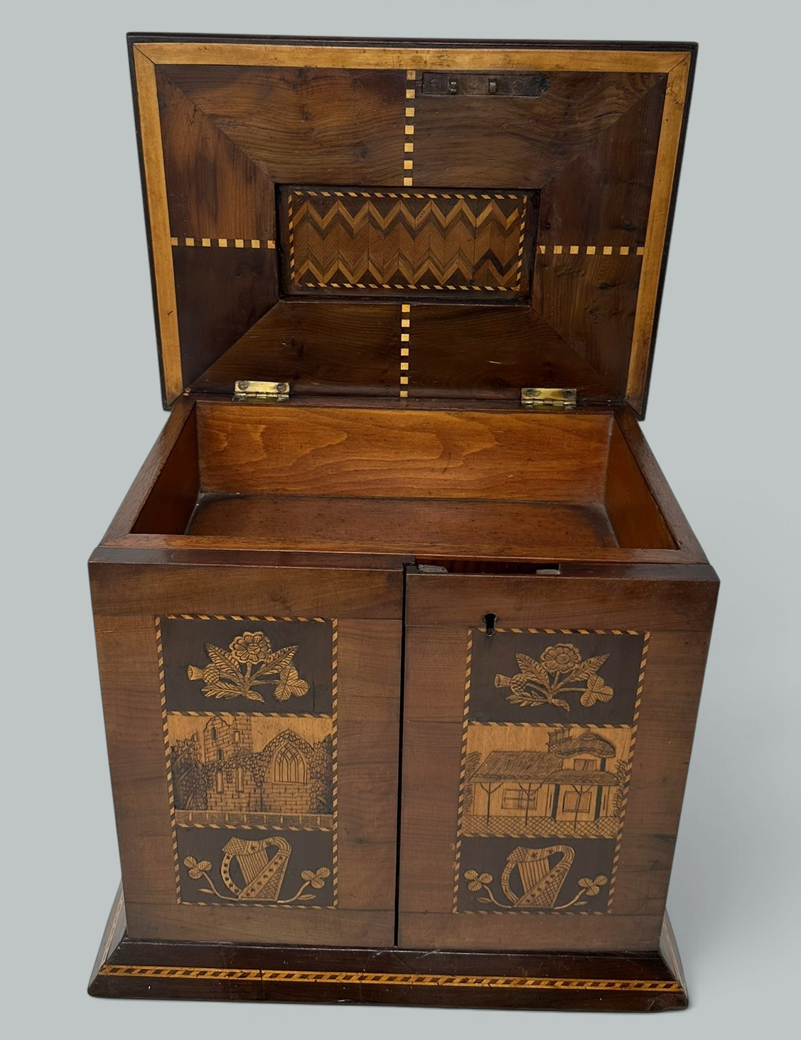 204. Antique Irish Castle Ruins Killarney Killarneyware Arbutus Wood Jewellery Casket - Image 13