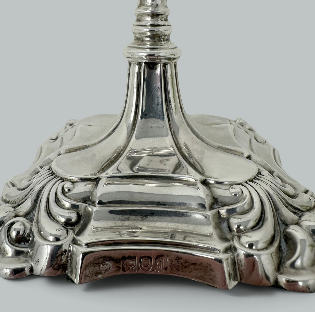 542. Antique Pair English Sterling Silver Candlesticks Candelabra Adams Style 1899 - Image 9