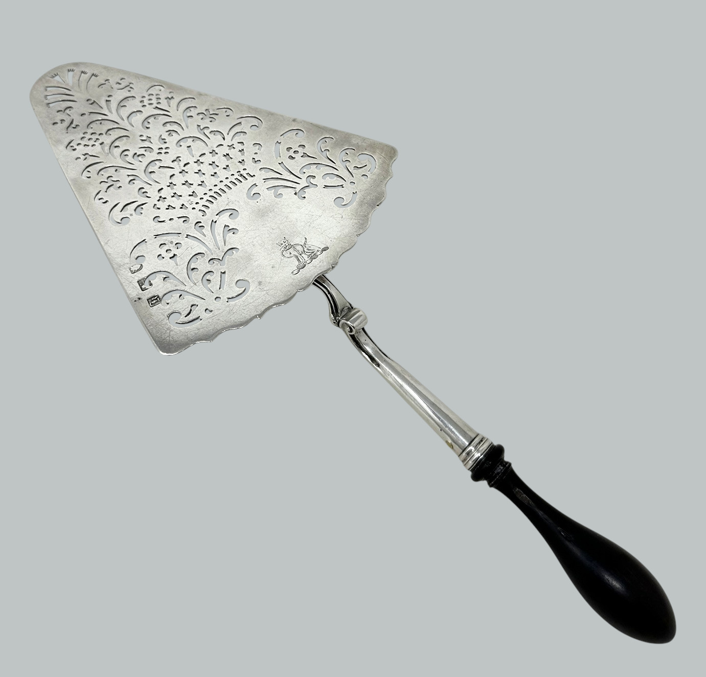073. Antique English Georgian Sterling Silver Cake Fish Slice Trowel 1765 18th Century - Image 5