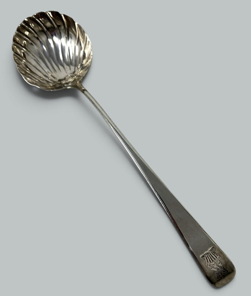 202. Antique Irish Dublin Sterling Silver Table Serving Gravy Soup Spoon Ireland 1770